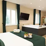 Dea Hotel